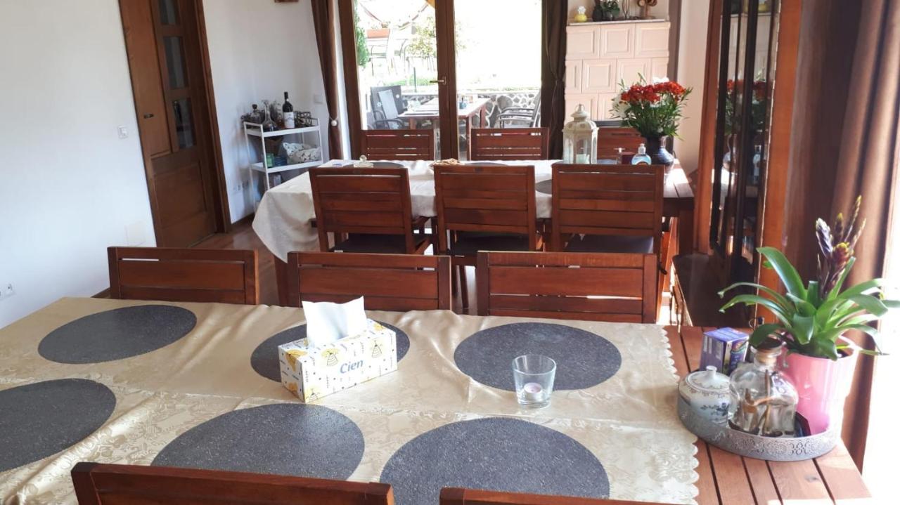 Hotel Casa Paduricea Dezmir Esterno foto